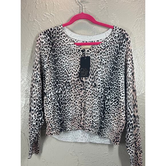 CHASER Black and White Leopard Print Pullover Knit Top Shirt Women's Size Small - Picture 2 of 5